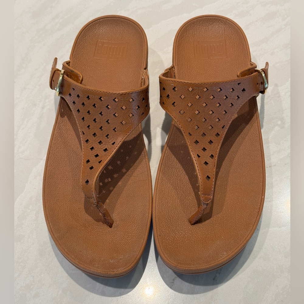 Fitflop Tan Leather Thong Sandals